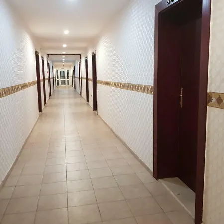 Miramar Palace - Center Апартамент